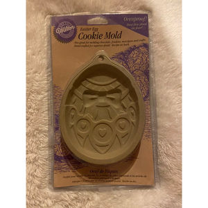 Vintage Wilton Easter Egg Cookie Mold